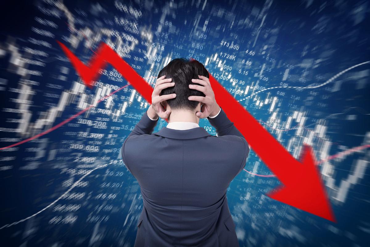 千金被调教室跪趴sm麻豆 他扒开我的奶罩吸我的奶
